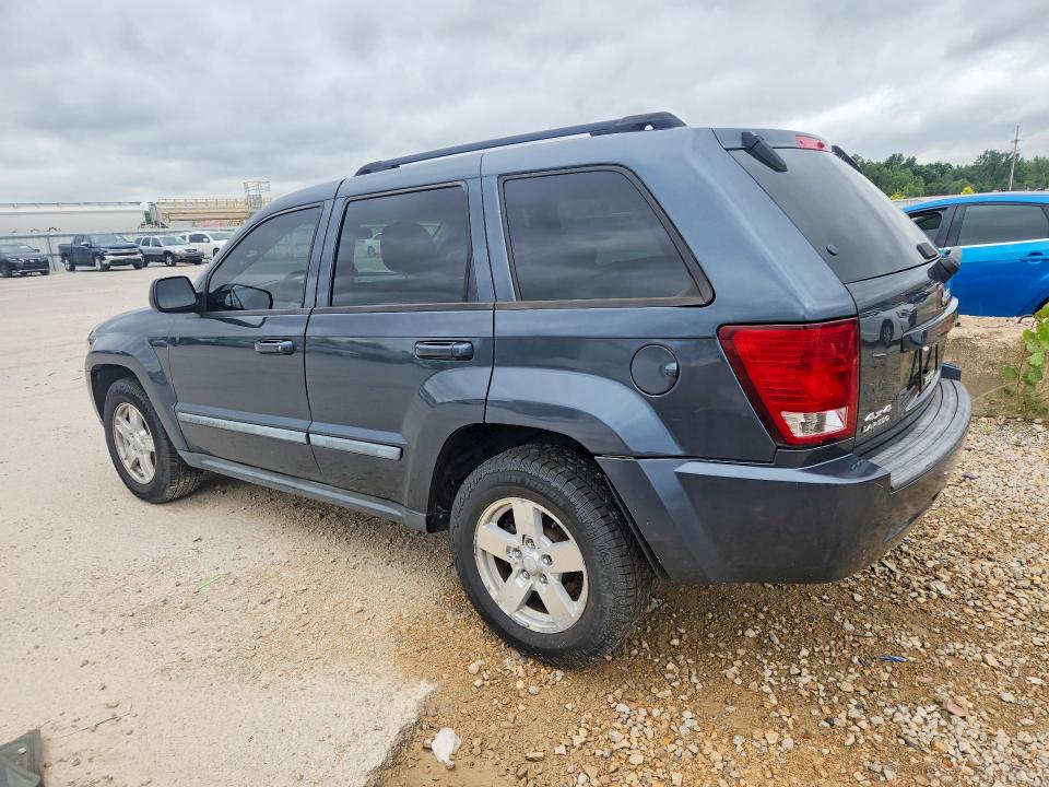 2007 Jeep Grand cherokee VIN 1J8GR48K37C559819 COPART salvage auction — MINOR DENT/SCRATCHES, Mo - Dealer Only Clean Title (P), sold $800 on 2026-07-02 (photo 2)