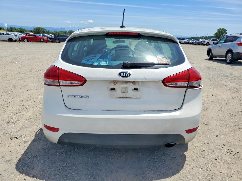 2017 Kia Forte VIN KNAFK5A84H5693947 COPART salvage auction — MECHANICAL, Ca - Salvage Certificate, sold $300 on 2026-07-17 (photo 6)