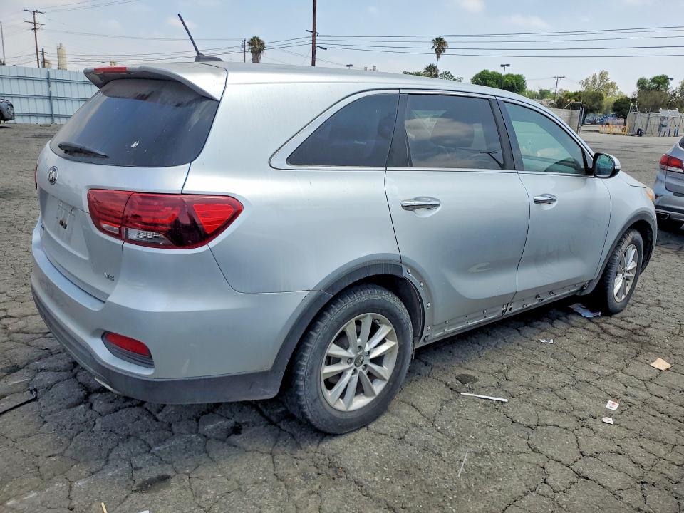 2019 Kia Sorento VIN 5XYPG4A54KG490709 COPART salvage auction — MECHANICAL, Ca - Dis/Dlr/Exp Only Clean Title, sold $1,700 on 2026-07-15 (photo 3)
