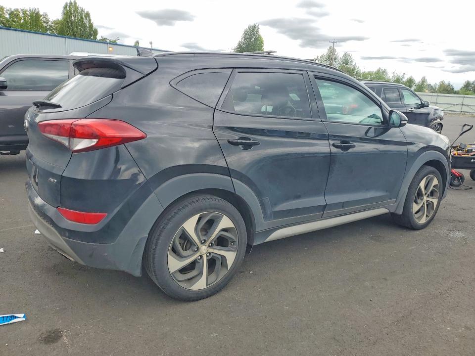 2018 Hyundai Tucson VIN KM8J3CA28JU792076 COPART salvage auction — NORMAL WEAR, Or - Certificate Of Title, sold $2,000 on 2026-07-27 (photo 3)