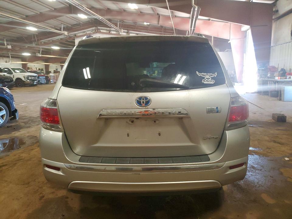 2011 Toyota Highlander hybrid VIN JTEDC3EH3B2001042 COPART salvage auction — VANDALISM, Va - Certificate Of Title, sold $4,250 on 2026-07-27 (photo 6)