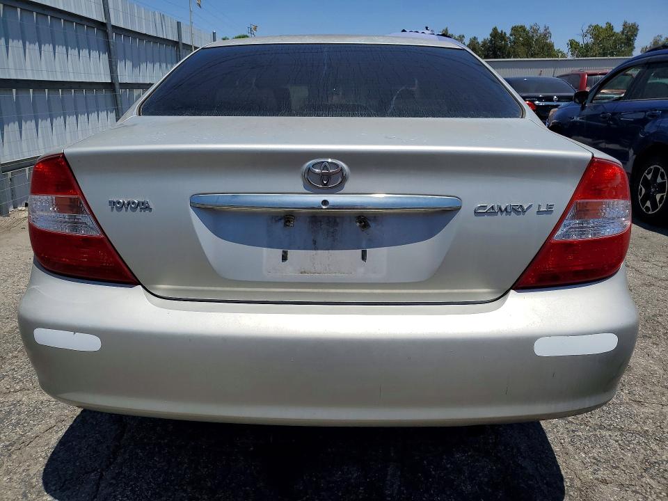 2003 Toyota Camry VIN 4T1BE32K03U755992 COPART salvage auction — NORMAL WEAR, Ca - Dis/Dlr/Exp Only Clean Title, sold $700 on 2026-08-21 (photo 6)