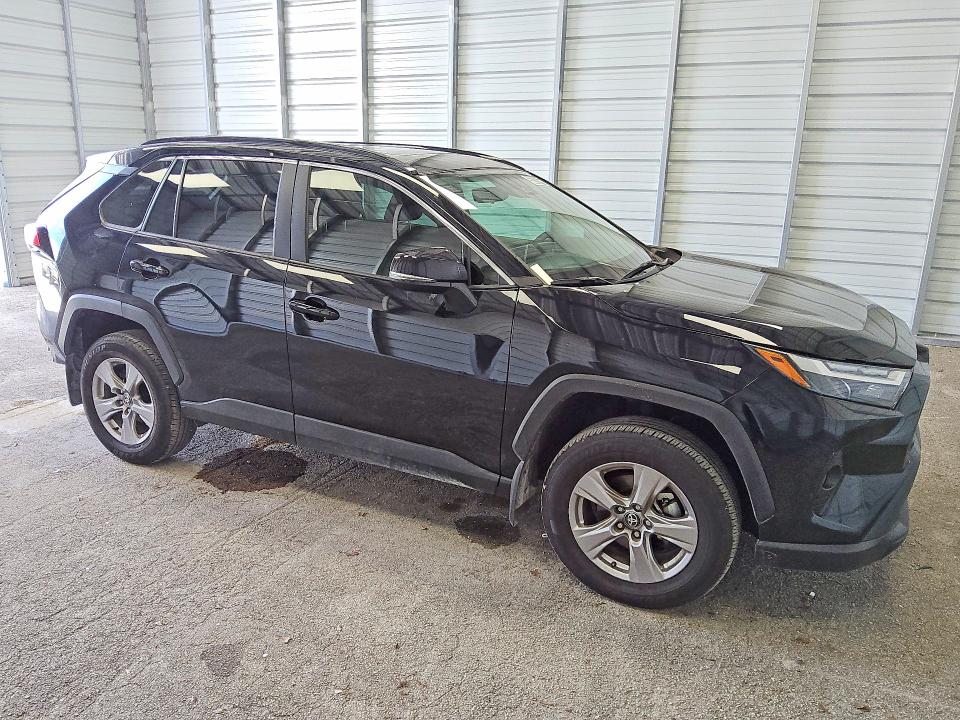 2025 Toyota Rav4 VIN 2T3W1RFV6SC349677 COPART salvage auction — REAR END, Fl - Certificate Of Title, sold $18,000 on 2026-07-07 (photo 4)