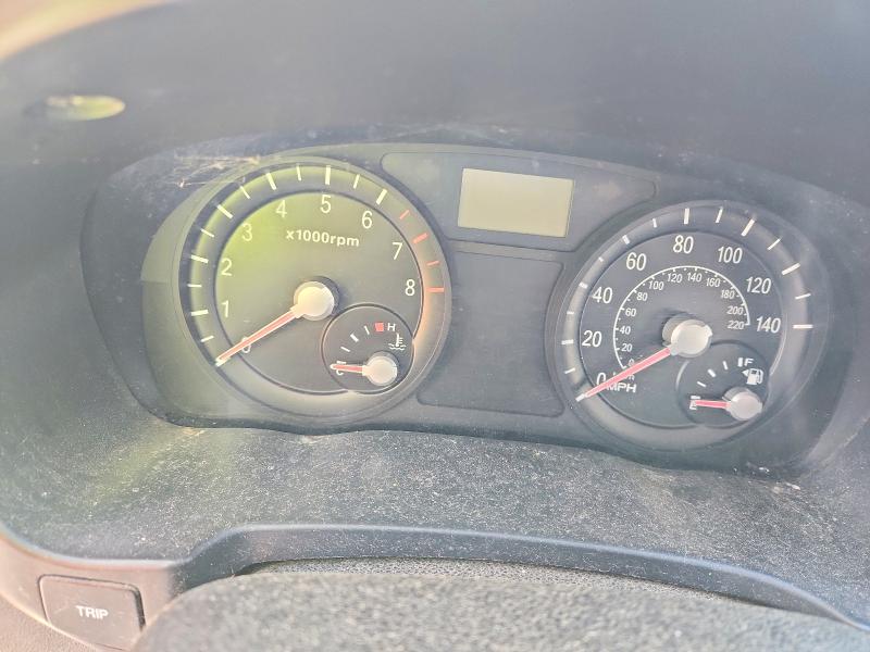2006 Kia Rio VIN KNADE163866089250 COPART salvage auction — REAR END, De - Certificate Of Title, sold $300 on 2026-07-21 (photo 9)