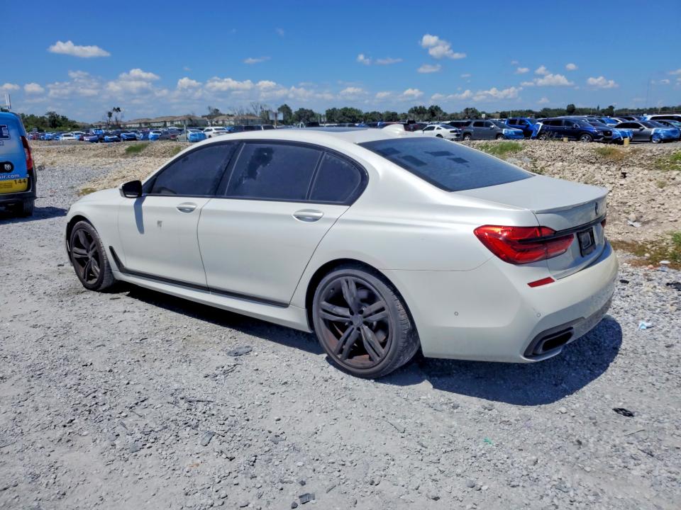 2018 BMW VIN WBA7E2C53JG741932 COPART salvage auction — MECHANICAL, Fl - Certificate Of Title, sold $7,700 on 2026-07-13 (photo 2)