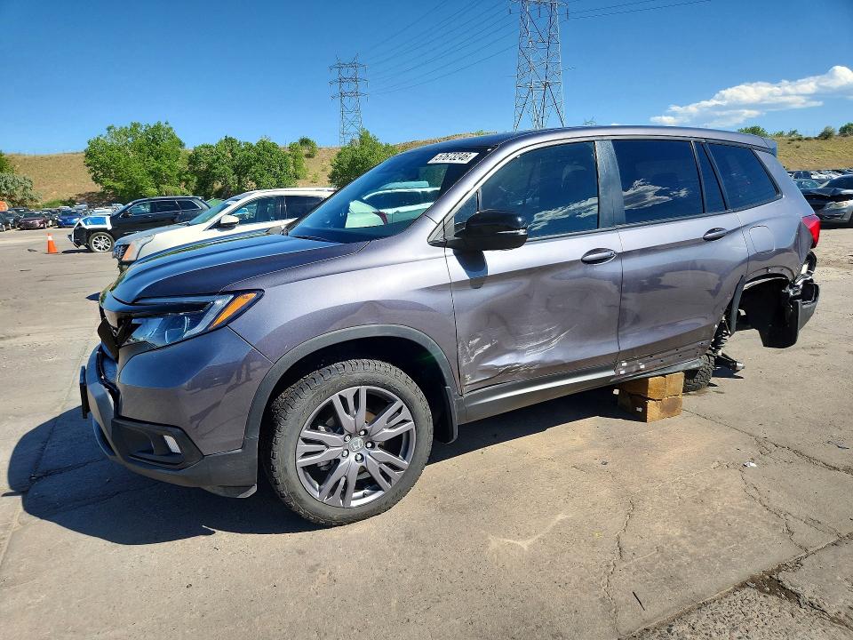 2021 Honda Passport VIN 5FNYF8H53MB040287 — COPART salvage auction photo