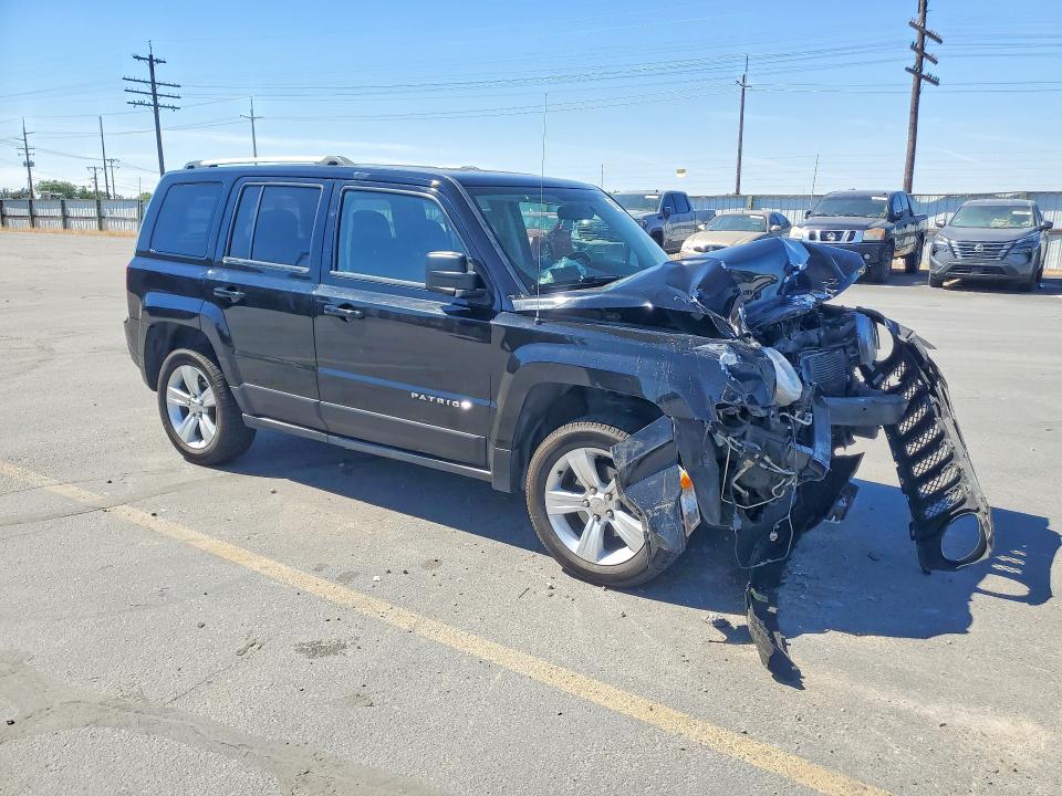 2014 Jeep Liberty (patriot) VIN 1C4NJRCB2ED569940 COPART salvage auction — FRONT END, ID - SALVAGE CERTIFICATE OF TITLE, sold $525 on 2026-07-02 (photo 4)