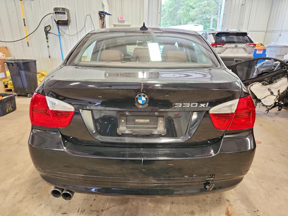 2006 BMW 3 series VIN WBAVD33546KV62805 COPART salvage auction — FRONT END, MN - CERT OF TITLE-SALVAGE, sold $350 on 2026-07-16 (photo 6)