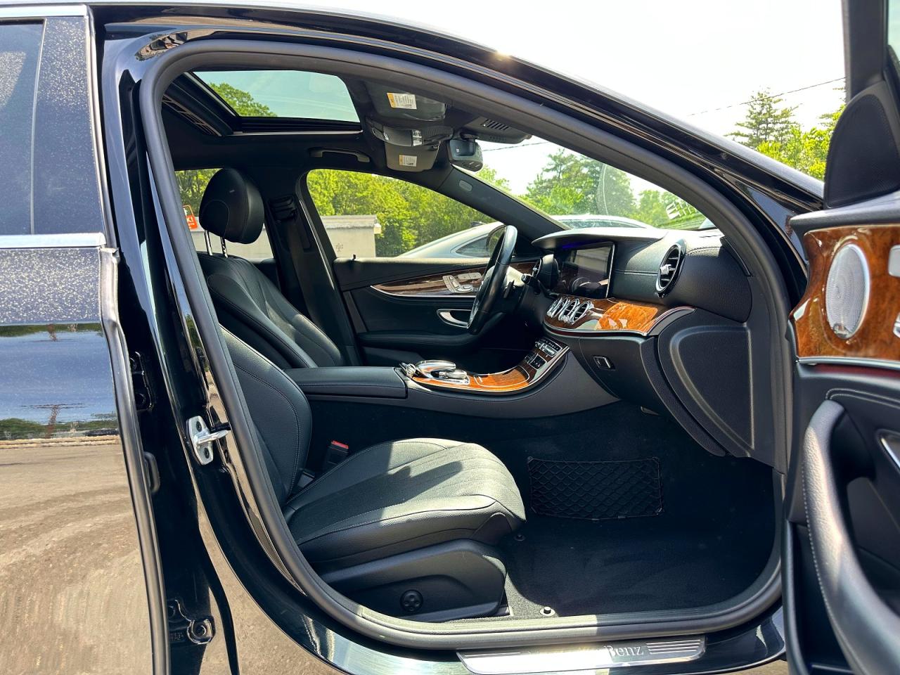 2020 Mercedes-Benz E-Class VIN W1KZF8EB4LA759947 COPART salvage auction — Minor Dent/Scratches, NY - CERTIFICATE OF TITLE, sold $14,600 on 2026-07-01 (photo 8)