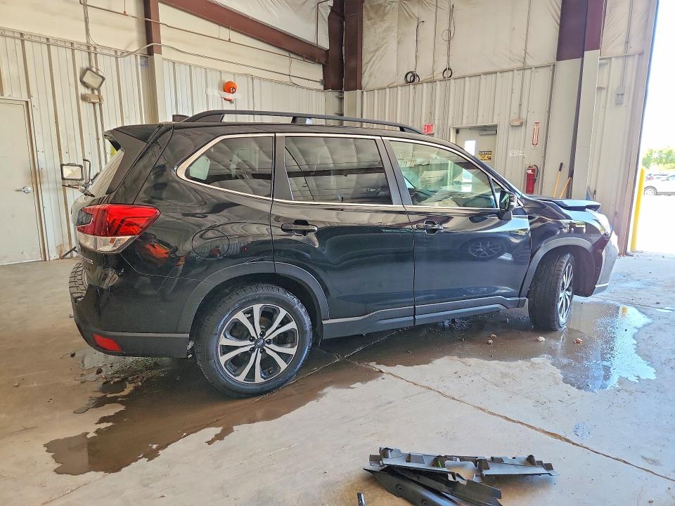 2019 Subaru VIN JF2SKAUC9KH545049 COPART salvage auction — FRONT END, Salvage Title, sold $1,800 on 2026-07-20 (photo 3)