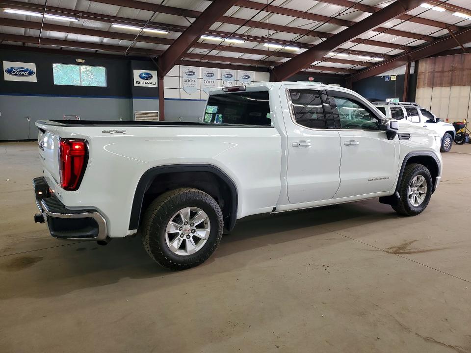 2019 Gmc SIERRA VIN 1GTR9BEK7KZ311040 COPART salvage auction — MINOR DENT/SCRATCHES, Vt - Certificate Of Title, sold $16,500 on 2026-07-30 (photo 3)