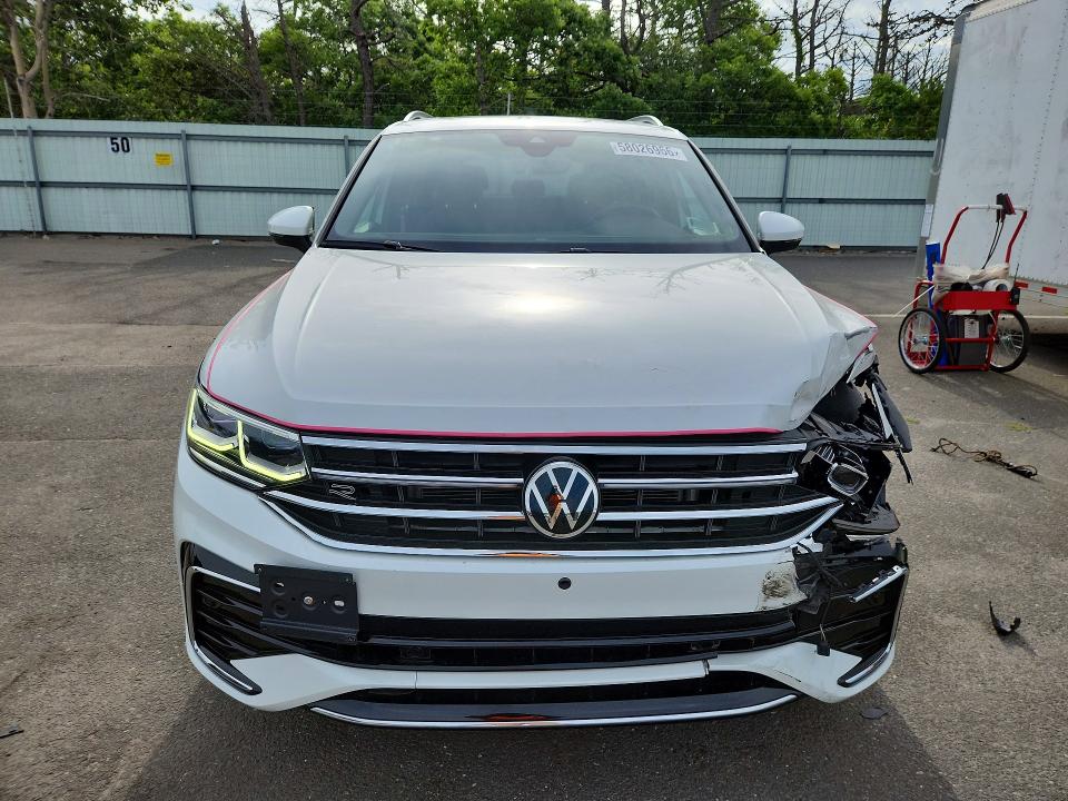 2022 Volkswagen Tiguan VIN 3VV4B7AX9NM063815 COPART salvage auction — FRONT END, NY - MV-907A SALVAGE CERTIFICATE, sold $13,200 on 2026-07-27 (photo 5)