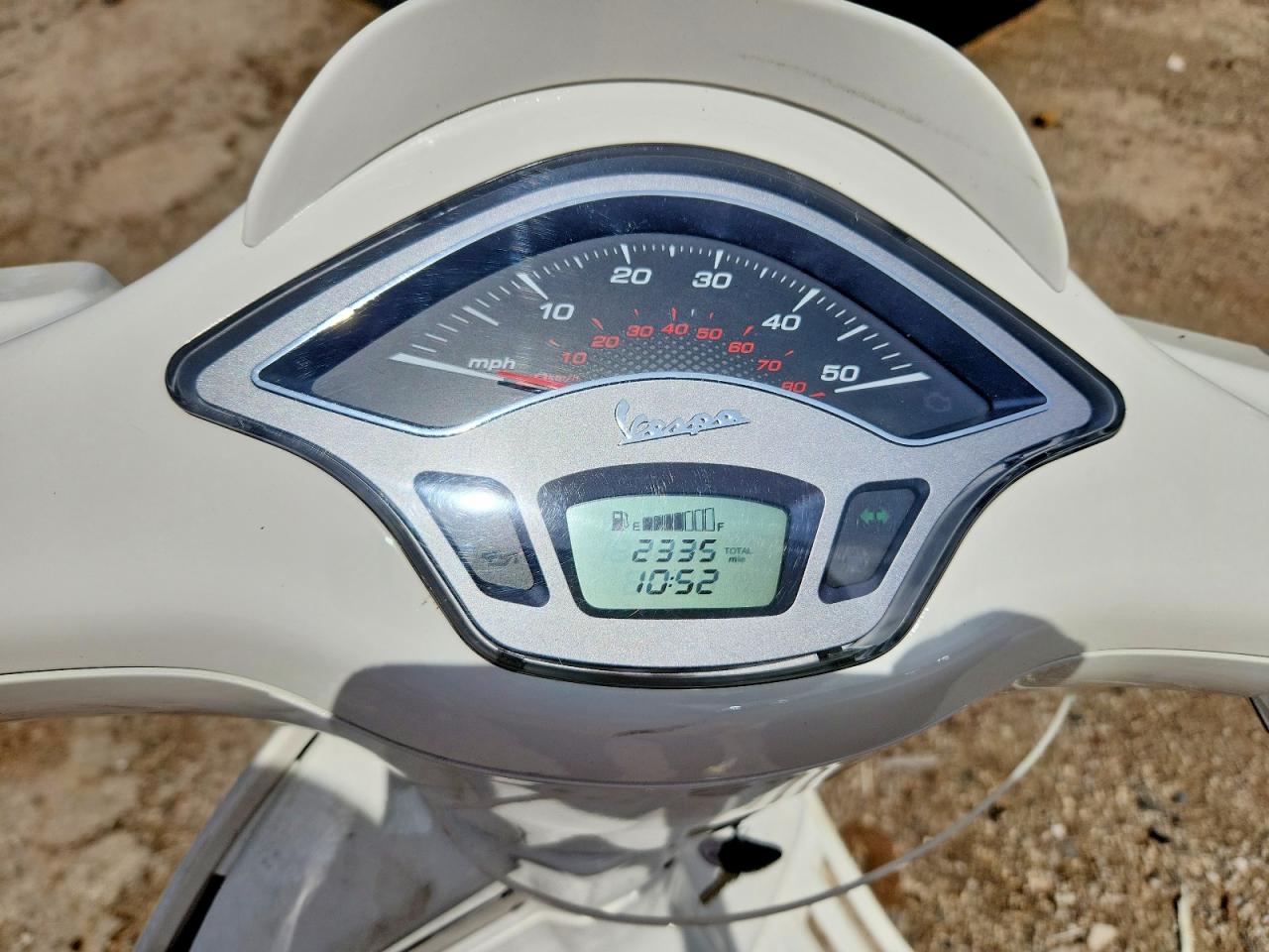 2023 Vespa PRIMAVERA/SPRINT VIN ZAPCA06BXP5202813 COPART salvage auction — Front End, IL - SALVAGE CERTIFICATE, sold $700 on 2026-07-09 (photo 7)