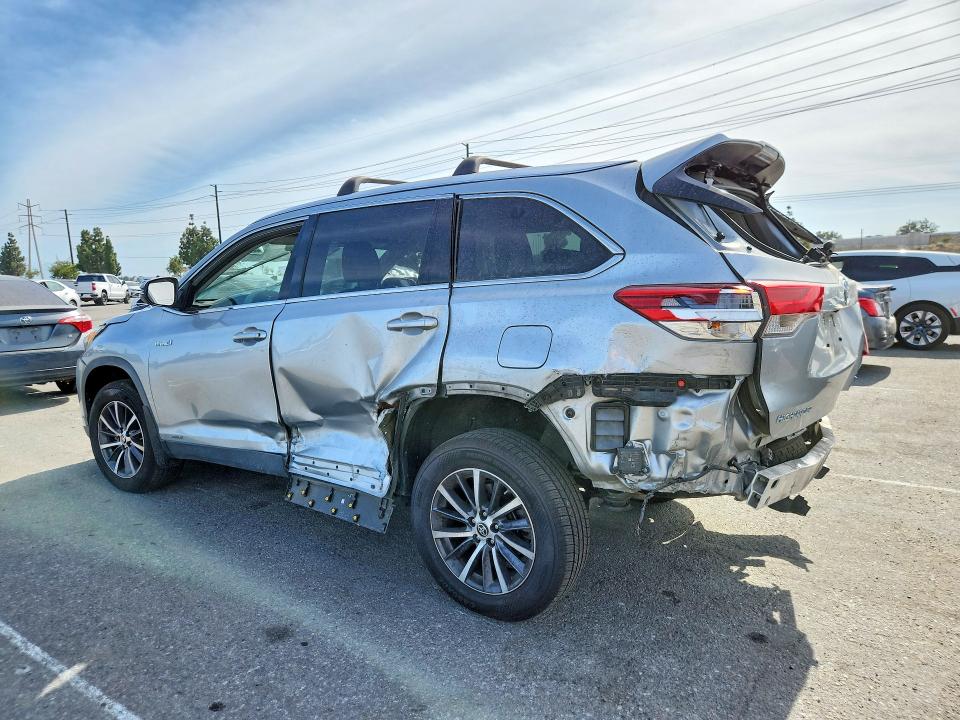 2019 Toyota Highlander hybrid VIN 5TDJGRFH5KS078811 COPART salvage auction — ALL OVER, Ca - Salvage Certificate, sold $5,800 on 2026-07-28 (photo 2)
