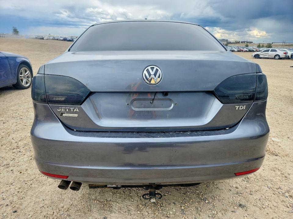 2012 Volkswagen Jetta VIN 3VWDL7AJ0CM371621 COPART salvage auction — BURN, AB - BOS - NONREPAIRABLE, sold $475 on 2026-07-02 (photo 6)