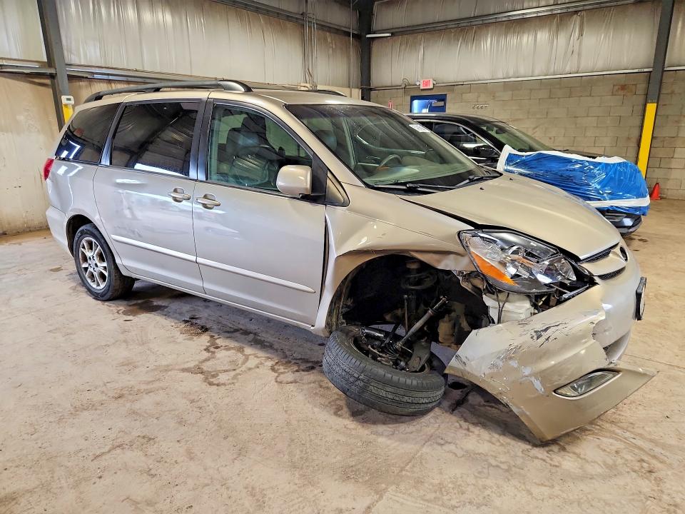 2006 Toyota Sienna VIN 5TDBA22C66S058225 COPART salvage auction — FRONT END, PA - CERTIFICATE OF SALVAGE, sold $750 on 2026-07-15 (photo 4)