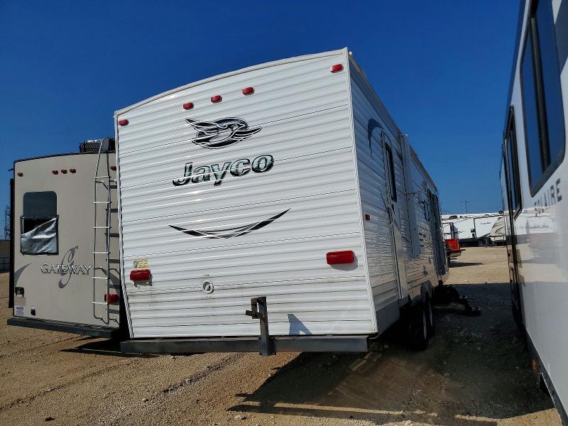 2015 Jay Trailers VIN 1UJBJ0BR5F17X0232 COPART salvage auction — SIDE, TX - SALVAGE VEHICLE TITLE, sold $2,800 on 2026-07-16 (photo 4)
