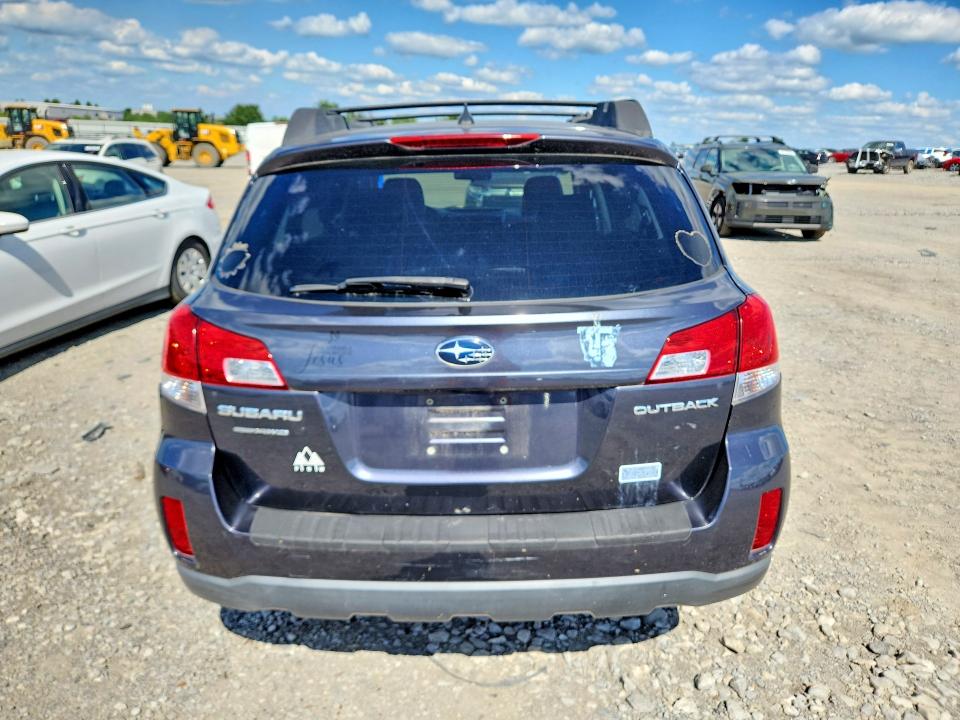 2013 Subaru Outback VIN 4S4BRCJC8D3283515 COPART salvage auction — MINOR DENT/SCRATCHES, In - Certificate Of Title, sold $400 on 2026-07-30 (photo 6)