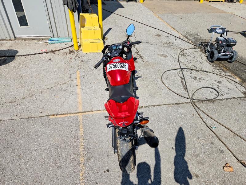 2013 Honda Cbr500 VIN MLHPC4419D5001640 COPART salvage auction — ALL OVER, Mo - Salvage Certificate Of Title, sold $70 on 2026-07-27 (photo 6)