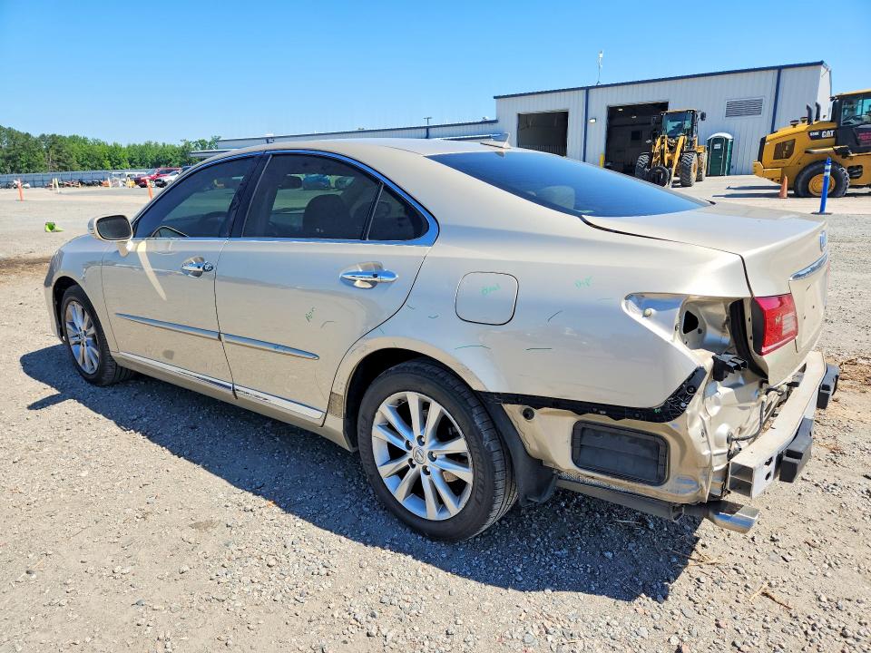 2011 Lexus ES VIN JTHBK1EG2B2450818 COPART salvage auction — REAR END, Nc - Salvage Certificate Of Title, sold $4,500 on 2026-07-20 (photo 2)