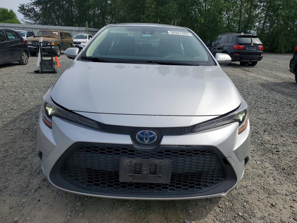 2021 Toyota VIN JTDEAMDE3MJ015849 COPART salvage auction — SIDE, Salvage Title, sold $4,350 on 2026-07-20 (photo 5)