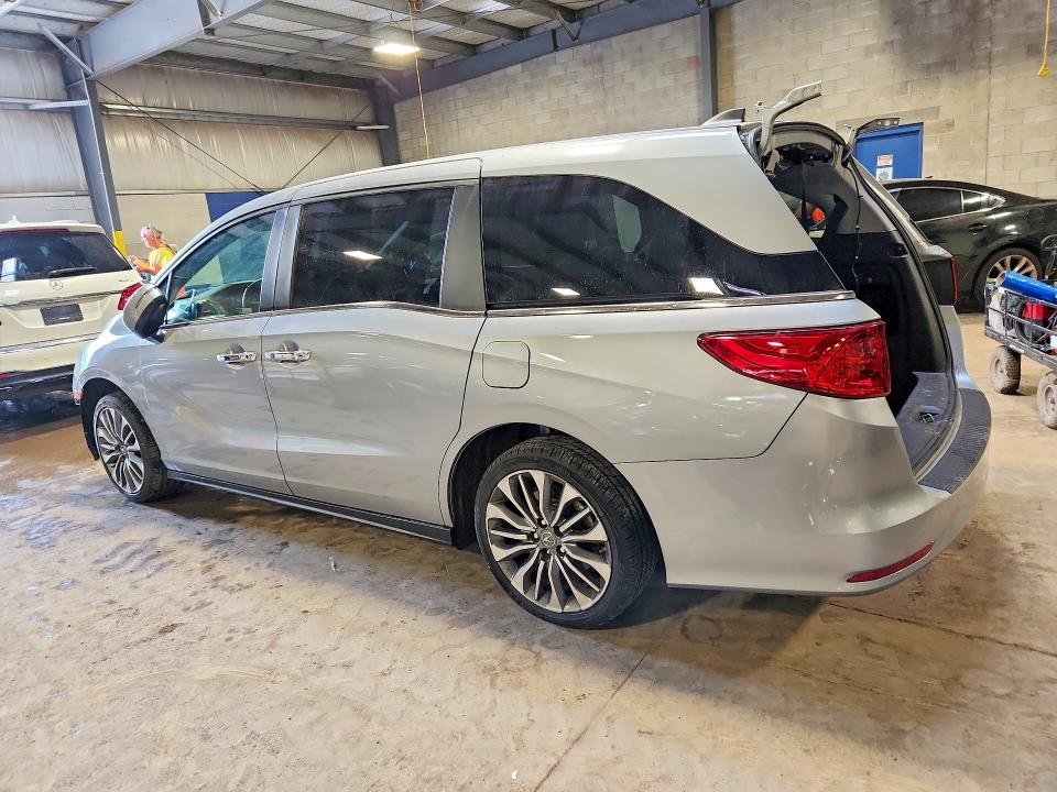 2024 Honda Odyssey VIN 5FNRL6H65RB005493 COPART salvage auction — VANDALISM, Pa - Cert Of Salvage-Theft, sold $13,200 on 2026-07-29 (photo 2)