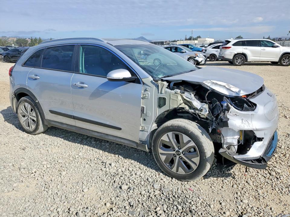 2020 Kia VIN KNDCE3LG1L5061454 COPART salvage auction — FRONT END, Ca - Salvage Certificate, sold $6,500 on 2026-07-07 (photo 4)