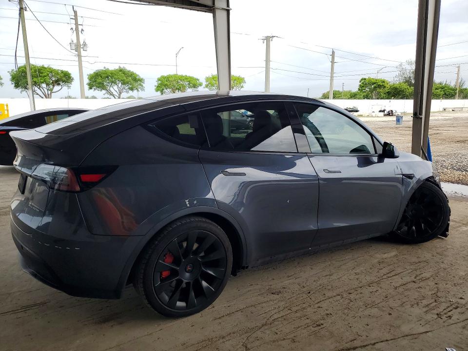 2020 Tesla VIN 5YJYGDEE0LF010947 COPART salvage auction — FRONT END, Fl - Cert Of Title Slvg Rebuildable, sold $8,800 on 2026-07-08 (photo 3)