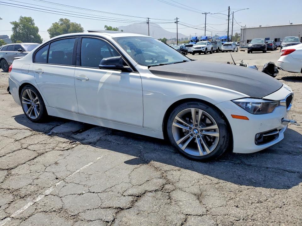 2014 BMW VIN WBA3C1C50EK117524 COPART salvage auction — REAR END, Ca - Salvage Certificate, sold $2,750 on 2026-07-09 (photo 4)