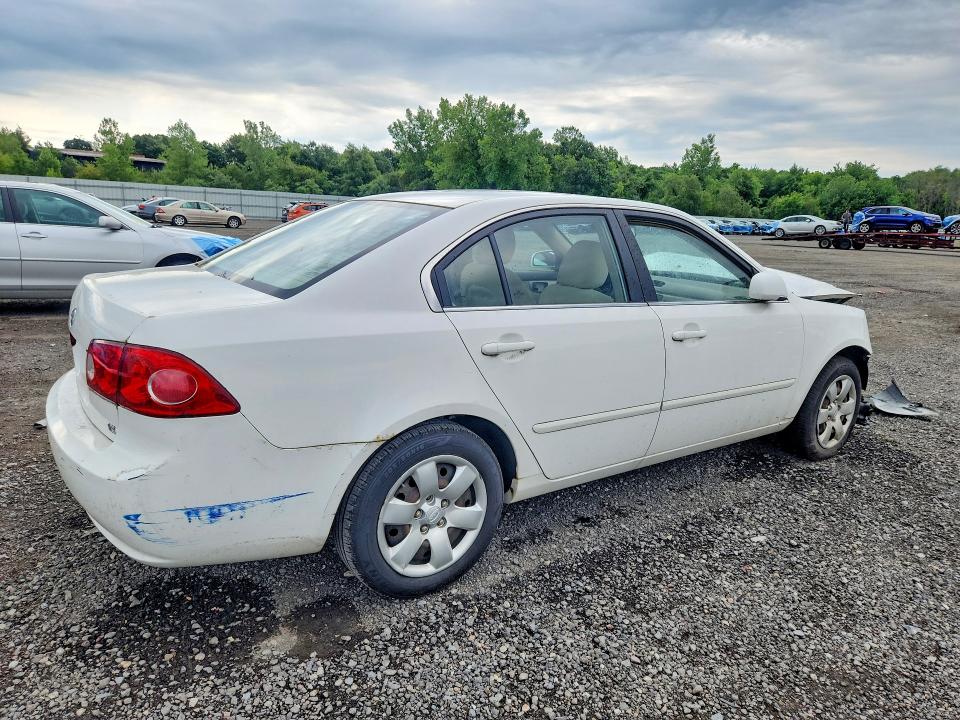2007 Kia Optima VIN KNAGE123675104967 COPART salvage auction — FRONT END, MA - CERT OF TITLE-RECONSTRCTD COLL, sold $450 on 2026-07-29 (photo 3)