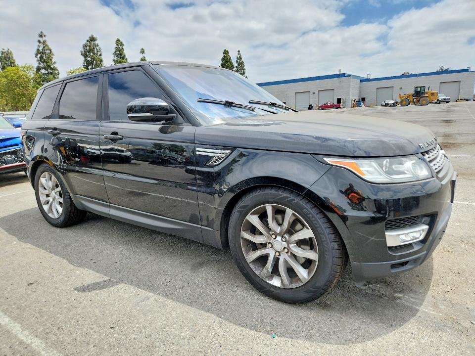 2017 Land rover RANGE ROVER VIN SALWR2FVXHA136701 COPART salvage auction — MINOR DENT/SCRATCHES, Ca - Dis/Dlr/Exp Only Clean Title (P), sold $1,150 on 2026-07-28 (photo 4)