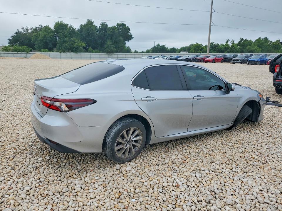 2023 Toyota Camry VIN 4T1C11AK5PU747754 COPART salvage auction — FRONT END, Tx - Salvage Vehicle Title, sold $725 on 2026-07-30 (photo 3)