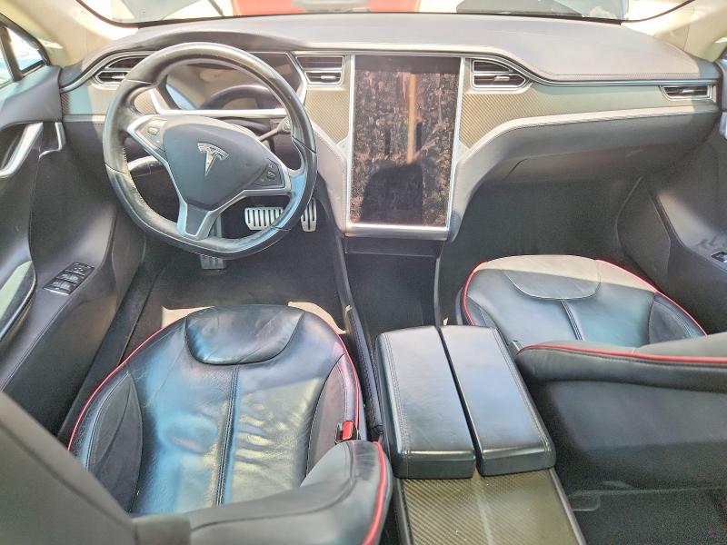 2013 Tesla Model s VIN 5YJSA1CPXDFP10826 COPART salvage auction — MINOR DENT/SCRATCHES, Salvage Title, sold $3,400 on 2026-07-24 (photo 8)