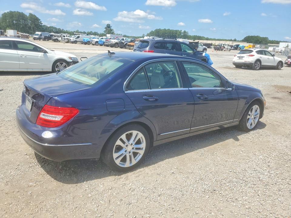 2014 Mercedes-benz C-klasse VIN WDDGF4HB5EG248596 COPART salvage auction — NORMAL WEAR, Mt - Dealer Only Clean Title, sold $450 on 2026-07-27 (photo 3)