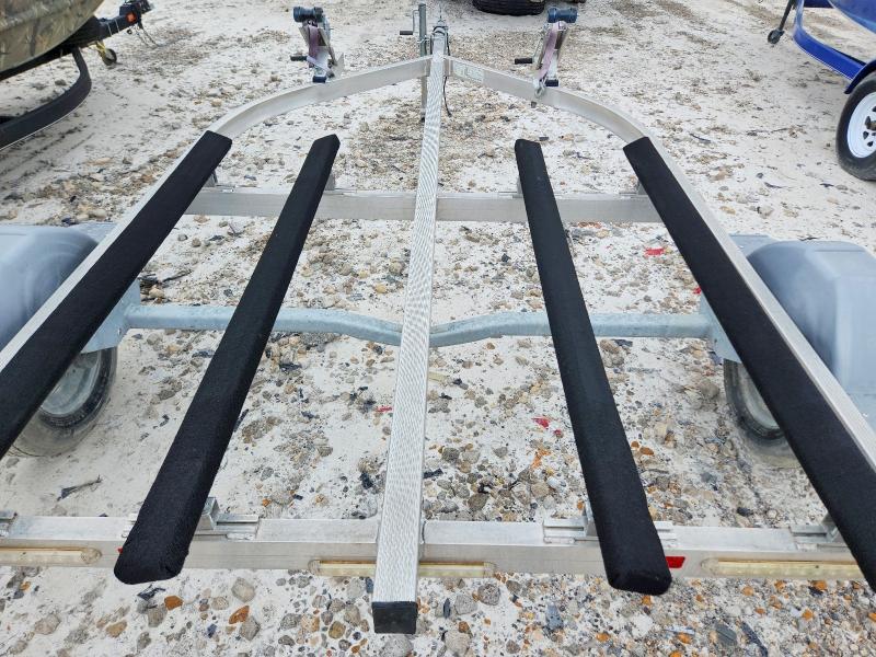 2021 Magic tilt Unknown VIN 1M5BA151XM1E12022 COPART salvage auction — NORMAL WEAR, Ms - Slvg Cert Of Ttl Recvrd Theft, sold $200 on 2026-07-17 (photo 9)