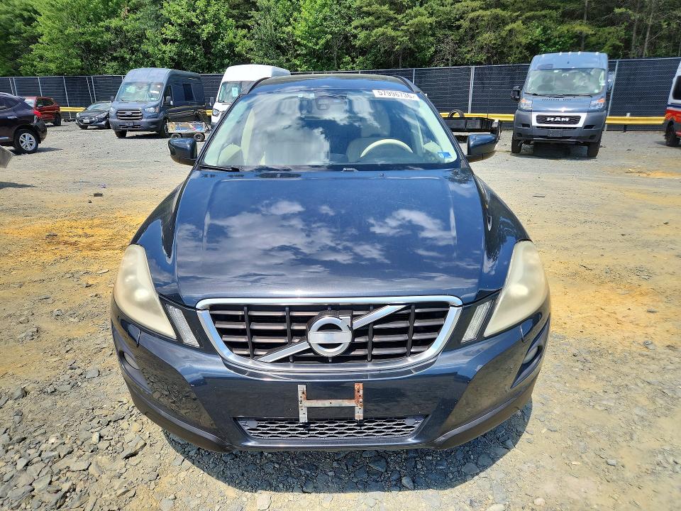 2010 Volvo Xc60 VIN YV4982DZ6A2051199 COPART salvage auction — MINOR DENT/SCRATCHES, Va - Certificate Of Title, sold $400 on 2026-07-07 (photo 5)