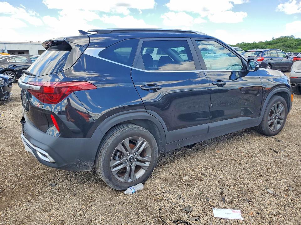 2021 Kia Seltos VIN KNDEU2AA1M7044938 COPART salvage auction — REAR END, Il - Certificate Of Title, sold $3,750 on 2026-07-16 (photo 3)