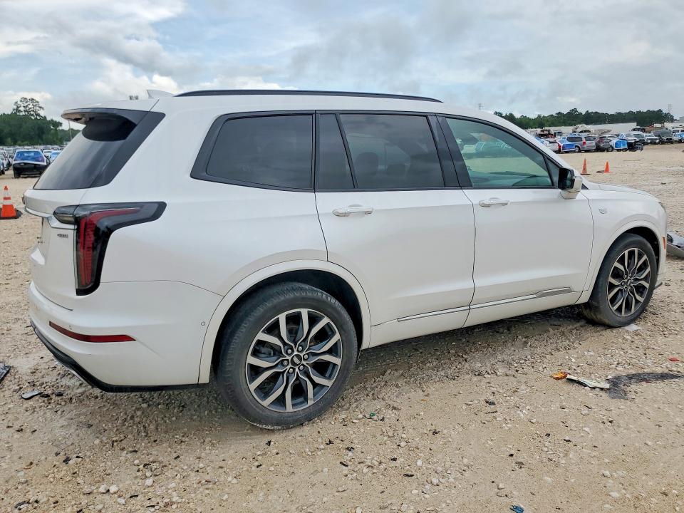2021 Cadillac Xt6 VIN 1GYKPGRS4MZ232968 COPART salvage auction — VANDALISM, TX - CERT OF TITLE-REBLT SLVG FLOOD, sold $8,700 on 2026-07-28 (photo 3)