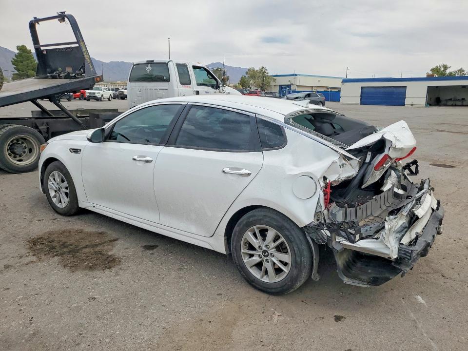 2017 Kia VIN 5XXGT4L39HG161802 COPART salvage auction — REAR END, Tx - Salvage Vehicle Title, sold $1,100 on 2026-07-17 (photo 2)
