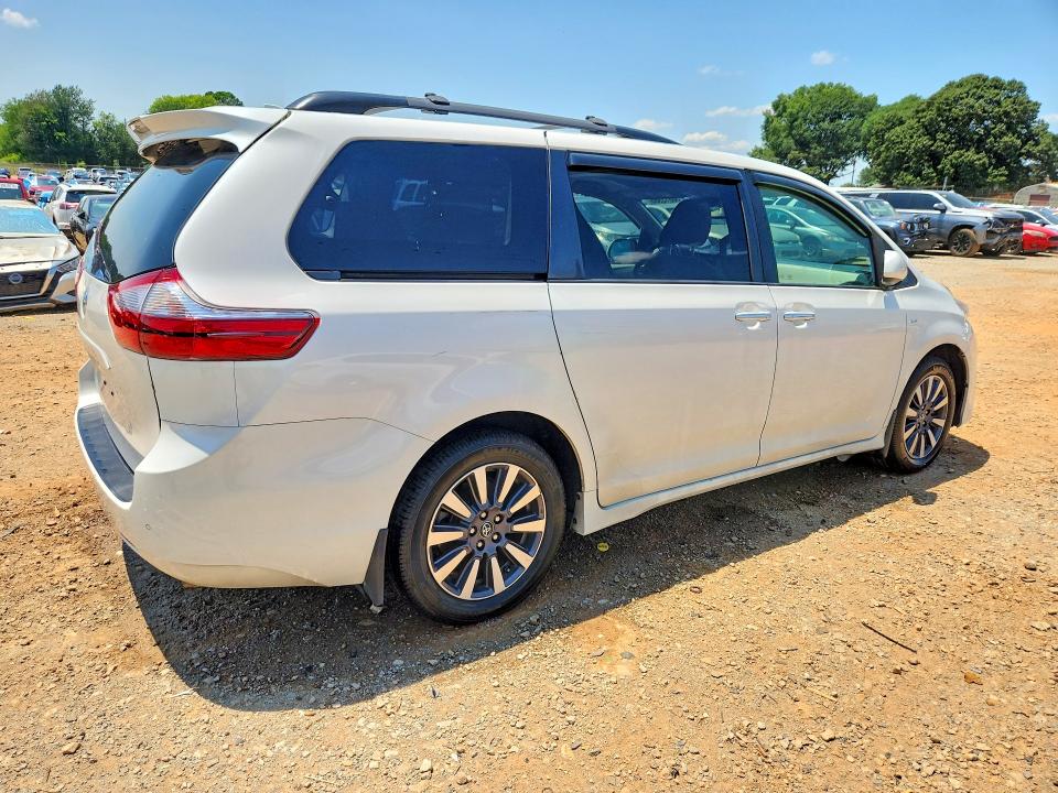 2020 Toyota Sienna VIN 5TDDZ3DC3LS238360 COPART salvage auction — FRONT END, Tn - Salvage Certificate, sold $1,900 on 2026-07-22 (photo 3)