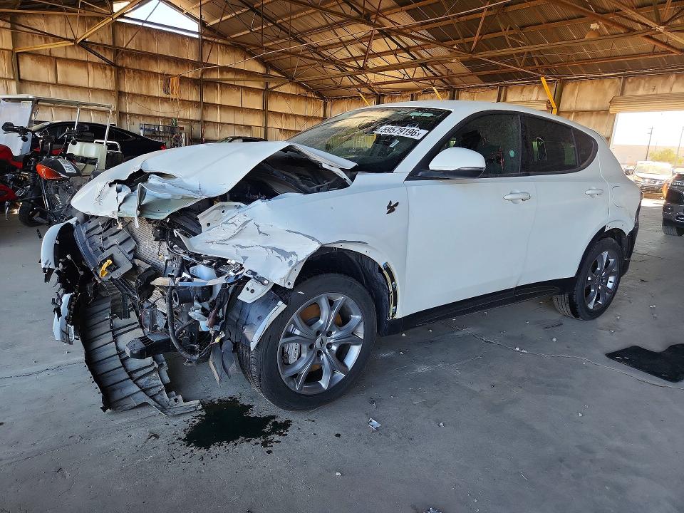 2024 Dodge Hornet VIN ZACPDFCW1R3A30029 COPART salvage auction — FRONT END, Fl - Dlr Only Cert Of Destruction (P), sold $1,650 on 2026-08-17 (photo 1)