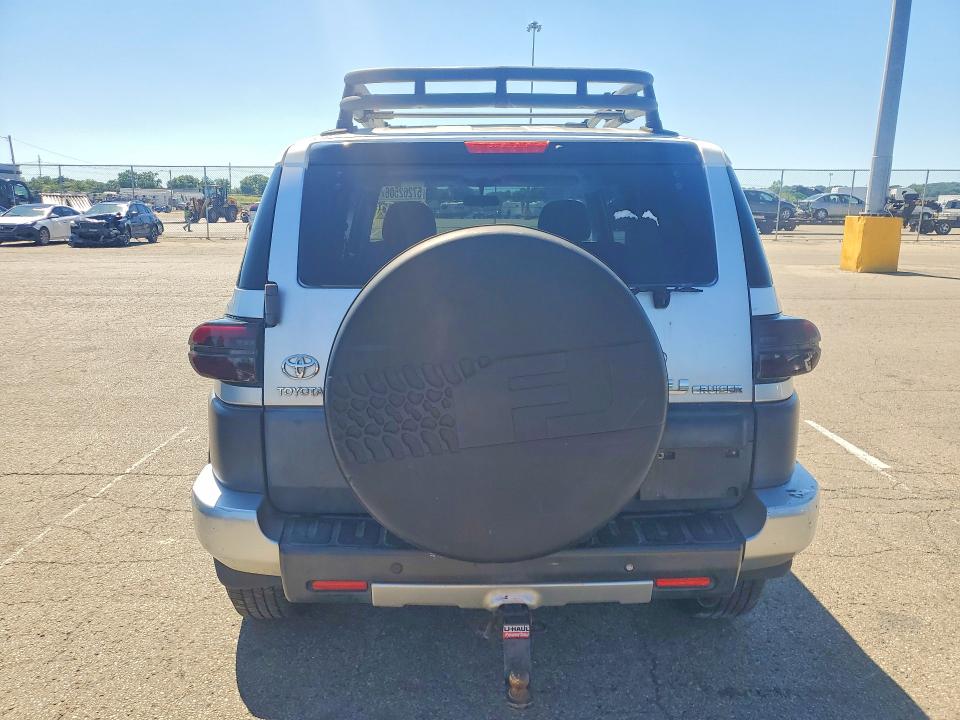 2007 Toyota Fj cruiser VIN JTEBU11F470068393 COPART salvage auction — SIDE, Oh - Cert Of Title-Salvage, sold $3,150 on 2026-07-08 (photo 6)