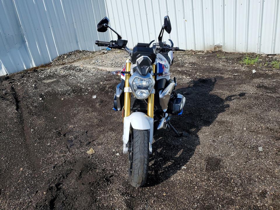 2020 BMW VIN WB10J7300LZG69788 COPART salvage auction — SIDE, Mi - Certificate Of Title, sold $900 on 2026-07-23 (photo 2)