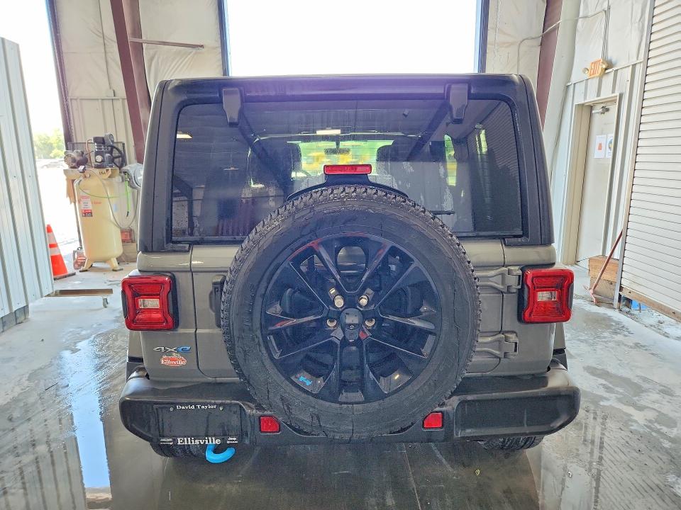 2023 Jeep Wrangler / VIN 1C4JJXP63PW537392 COPART salvage auction — NORMAL WEAR, Il - Certificate Of Title, sold $22,000 on 2026-07-02 (photo 6)