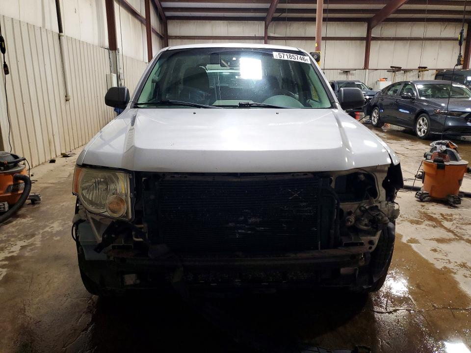2012 Ford Escape VIN 1FMCU0C71CKC37868 COPART salvage auction — FRONT END, PA - CERTIFICATE OF SALVAGE, sold $775 on 2026-07-09 (photo 5)