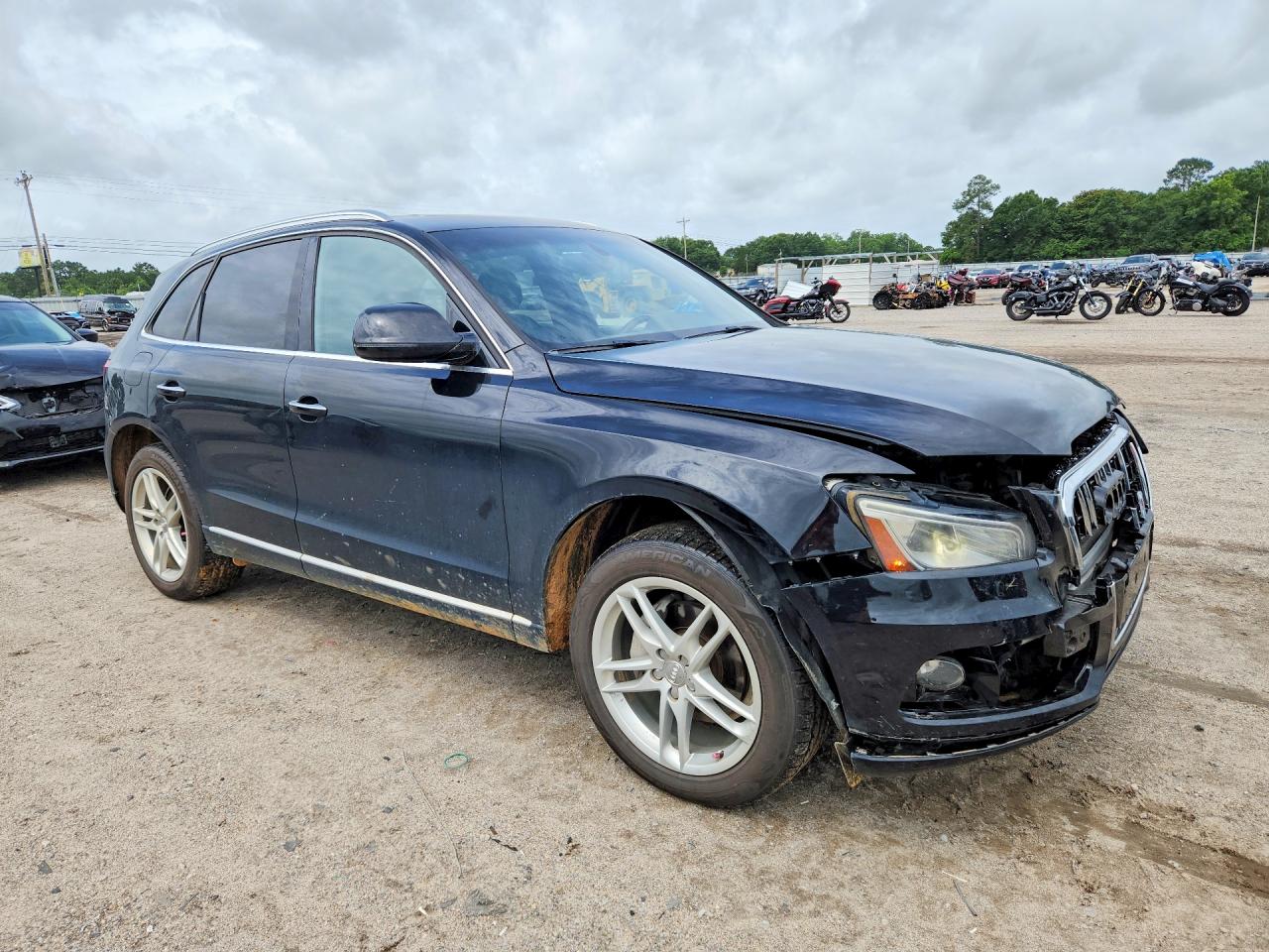 2016 Audi Q5 VIN WA1L2AFP3GA023045 COPART salvage auction — Front End, FL - CERT OF TITLE SLVG REBUILDABLE, sold $2,400 on 2026-07-02 (photo 4)