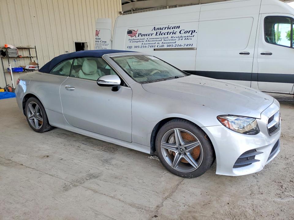 2019 Mercedes-benz E-klasse VIN WDD1K6JB8KF105277 COPART salvage auction — WATER/FLOOD, Fl - Cert Of Title-Slvg Rebld Flood, sold $10,100 on 2026-07-15 (photo 4)