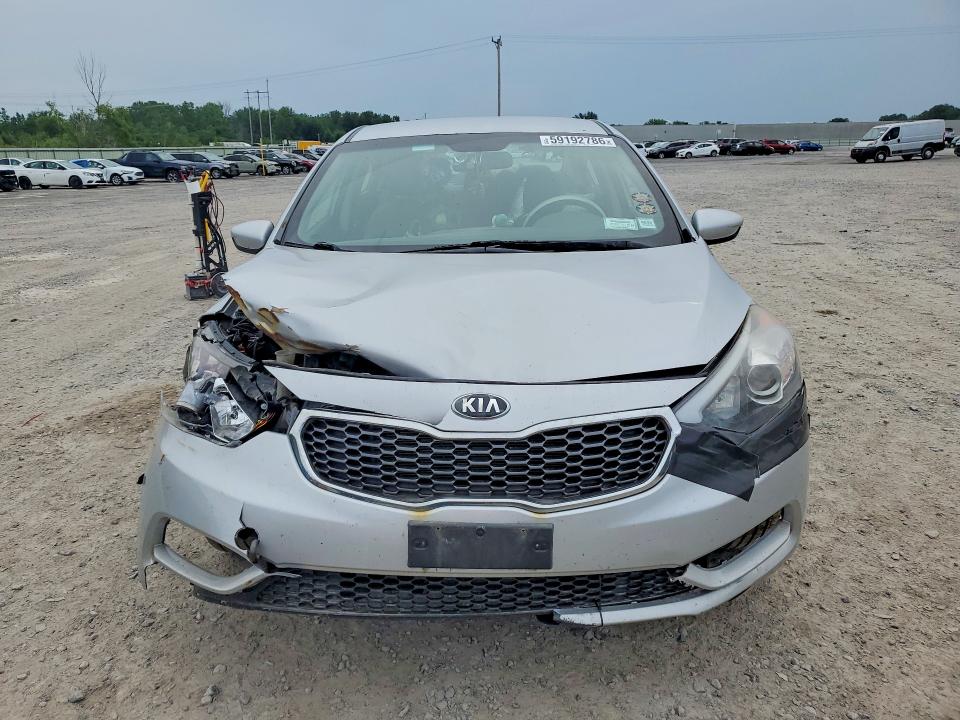 2016 Kia Forte VIN KNAFK4A60G5446657 COPART salvage auction — FRONT END, Ny - Mv-907A Salvage Certificate, sold $225 on 2026-07-13 (photo 5)