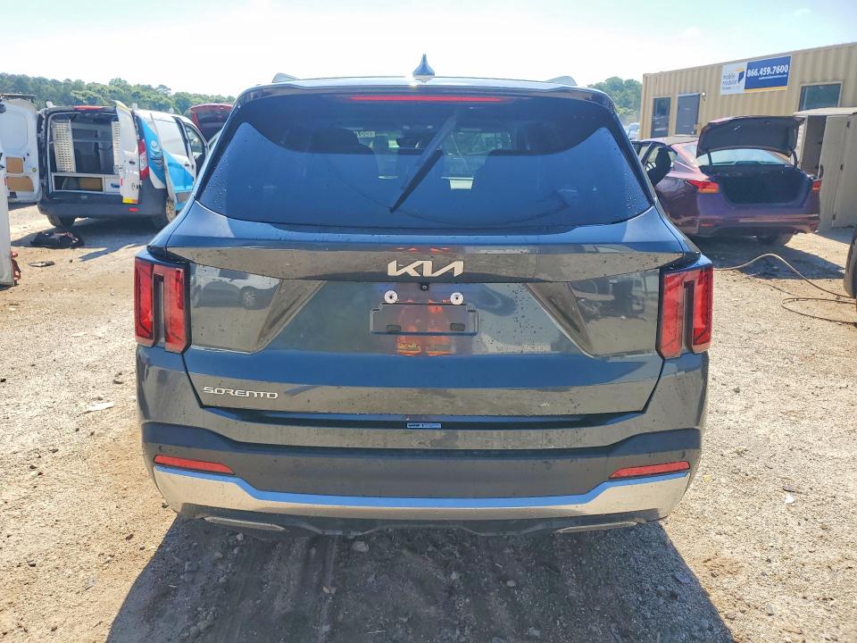 2024 Kia Sorento VIN 5XYRL4JC7RG286340 COPART salvage auction — FRONT END, VA - CERT OF TITLE - SALVAGE, sold $3,100 on 2026-07-21 (photo 6)