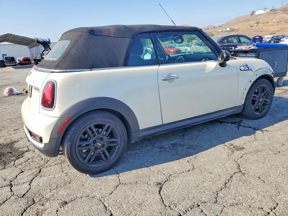 2013 Mini VIN WMWZP3C50DT705538 COPART salvage auction — FRONT END, Ca - Salvage Certificate, sold $1,100 on 2026-07-02 (photo 3)